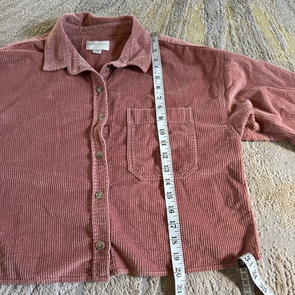 American eagle cropped corduroy button down shirt pink maeve collar pocket small - Picture 7 of 9